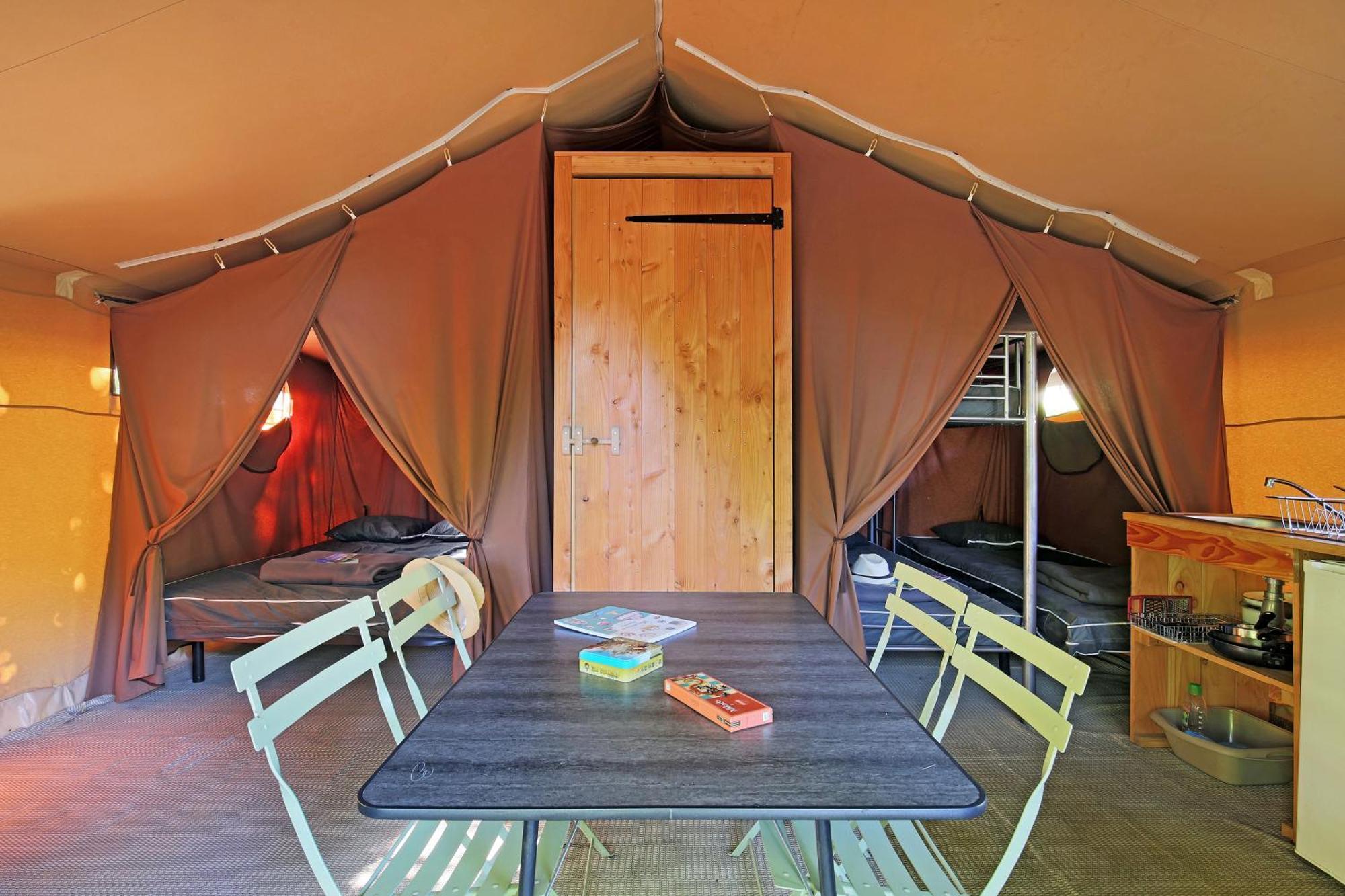 Huttopia Gorges Du Tarn Campsite 3*
